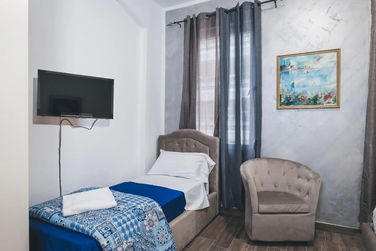 Bed and breakfast Bulldog Station Apartments With Private Wc, Ac, Tv Mestre Italia