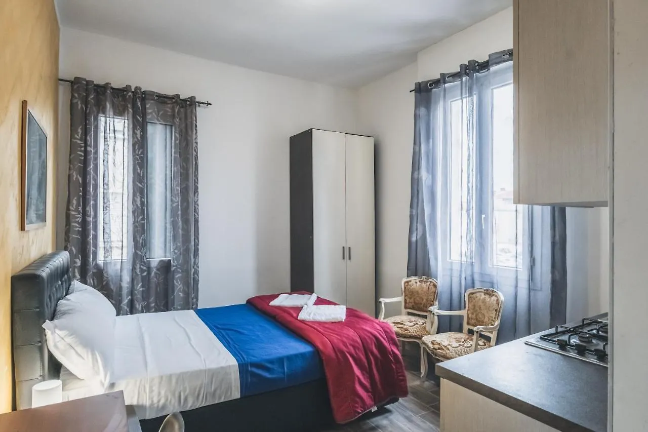 Bed & Breakfast Bulldog Station Apartments With Private Wc, Ac, Tv Mestre